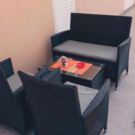 Apartments Sunny Garden Brodarica  Bilik gambar
