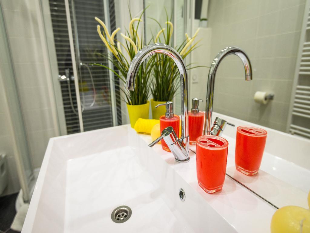 Apartments Sunny Garden Brodarica  Luaran gambar