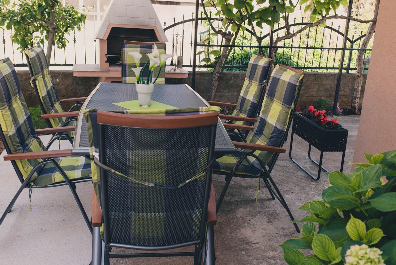Apartments Sunny Garden Brodarica  Luaran gambar