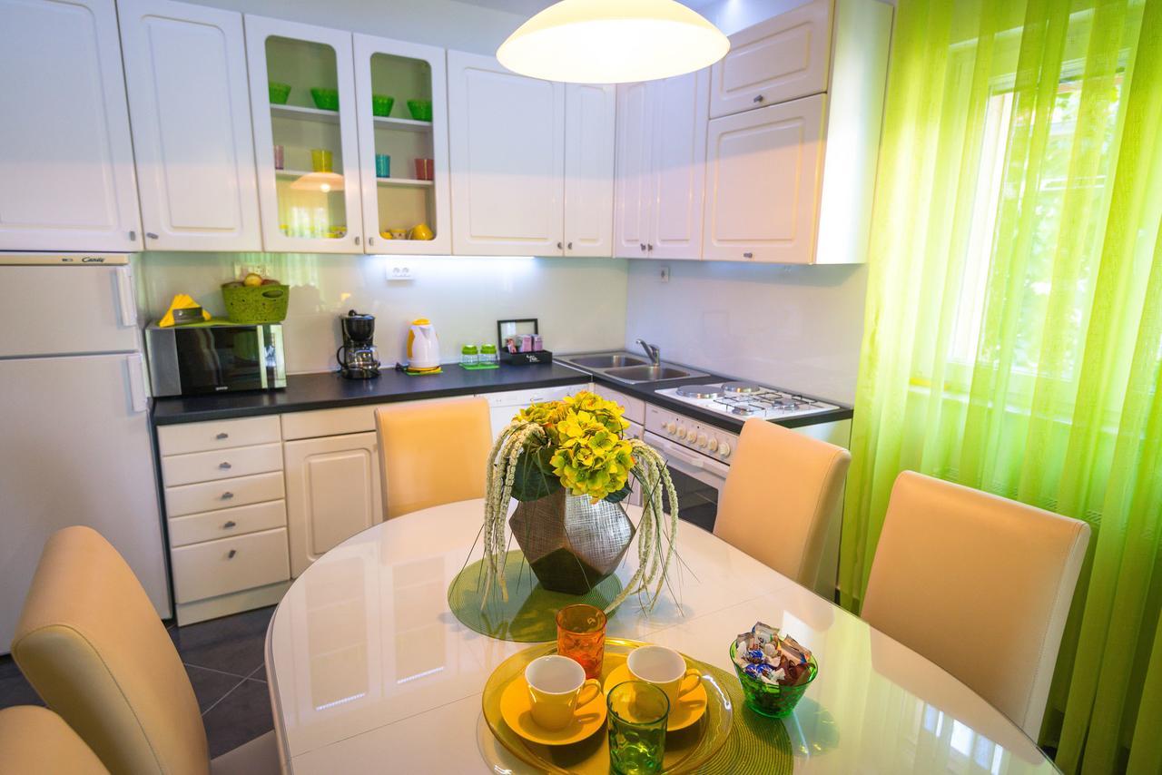 Apartments Sunny Garden Brodarica  Luaran gambar